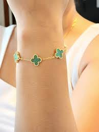 Clover Styled Bracelet